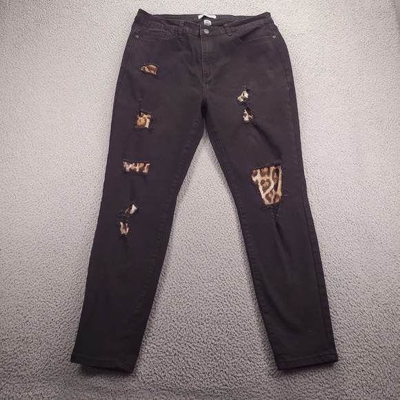 Judy Blue Denim - JUDY BLUE Jeans Size 1XL Skinny Fit Leopard Patch Black Stretch Denim